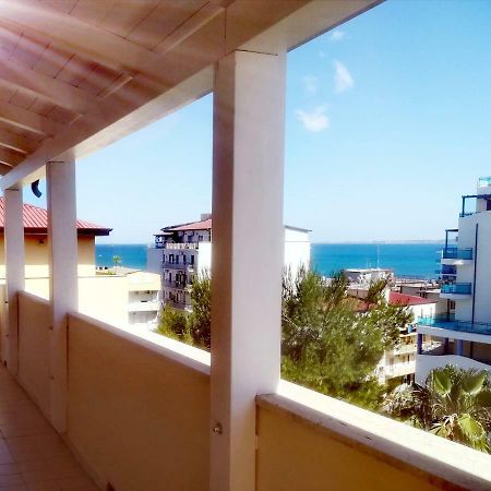 Affitti Brevi- Mediterraneo Crotone Ngoại thất bức ảnh