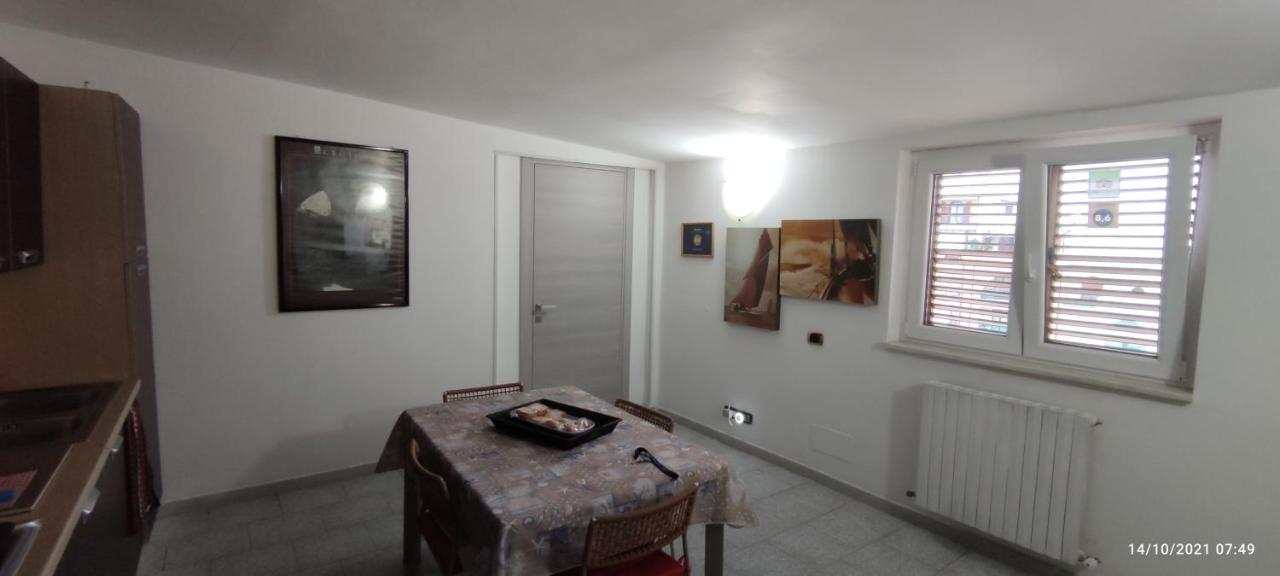 Affitti Brevi- Mediterraneo Crotone Ngoại thất bức ảnh